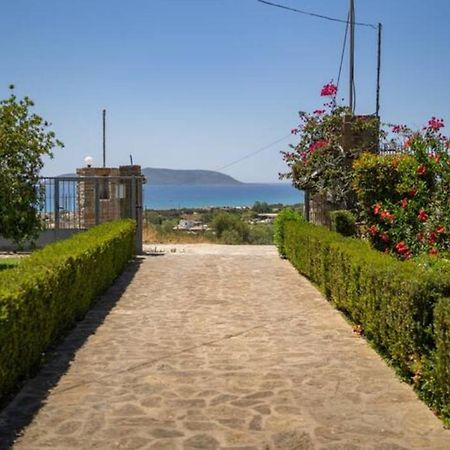 Donatos Apartment Finikounta Luaran gambar