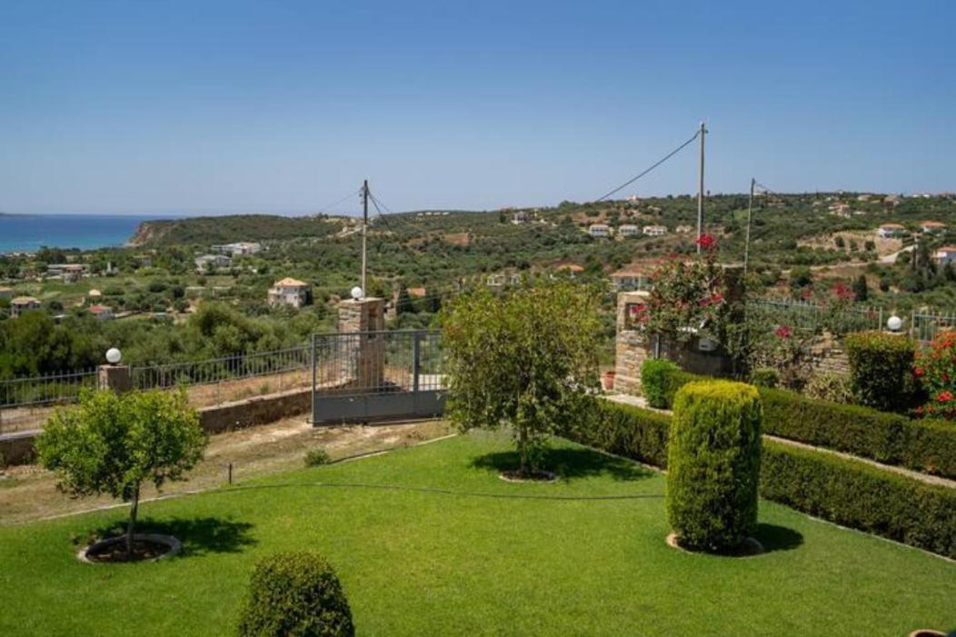 Donatos Apartment Finikounta Luaran gambar