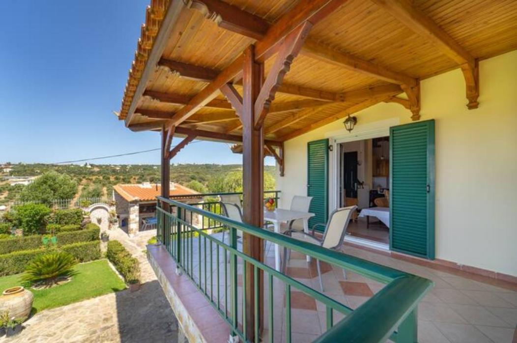 Donatos Apartment Finikounta Luaran gambar