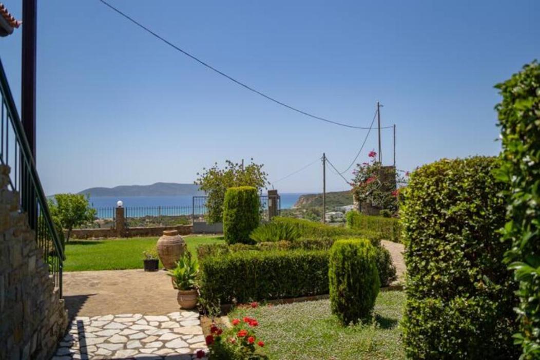 Donatos Apartment Finikounta Luaran gambar