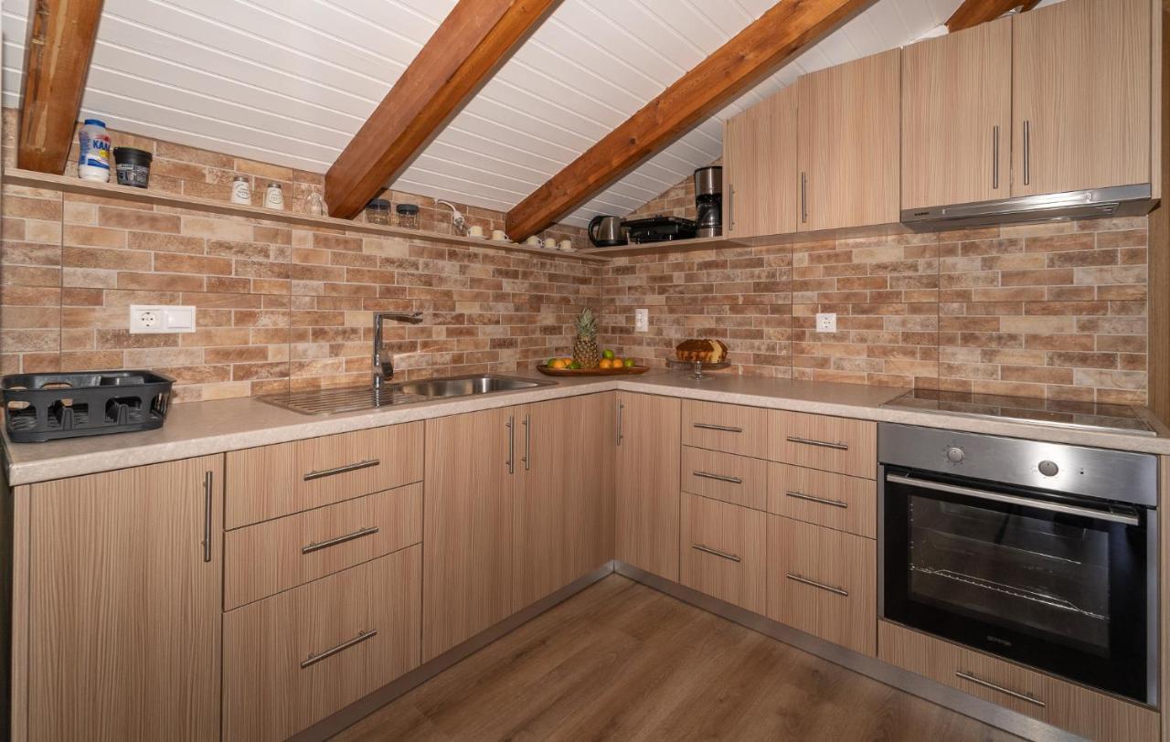 Donatos Apartment Finikounta Luaran gambar