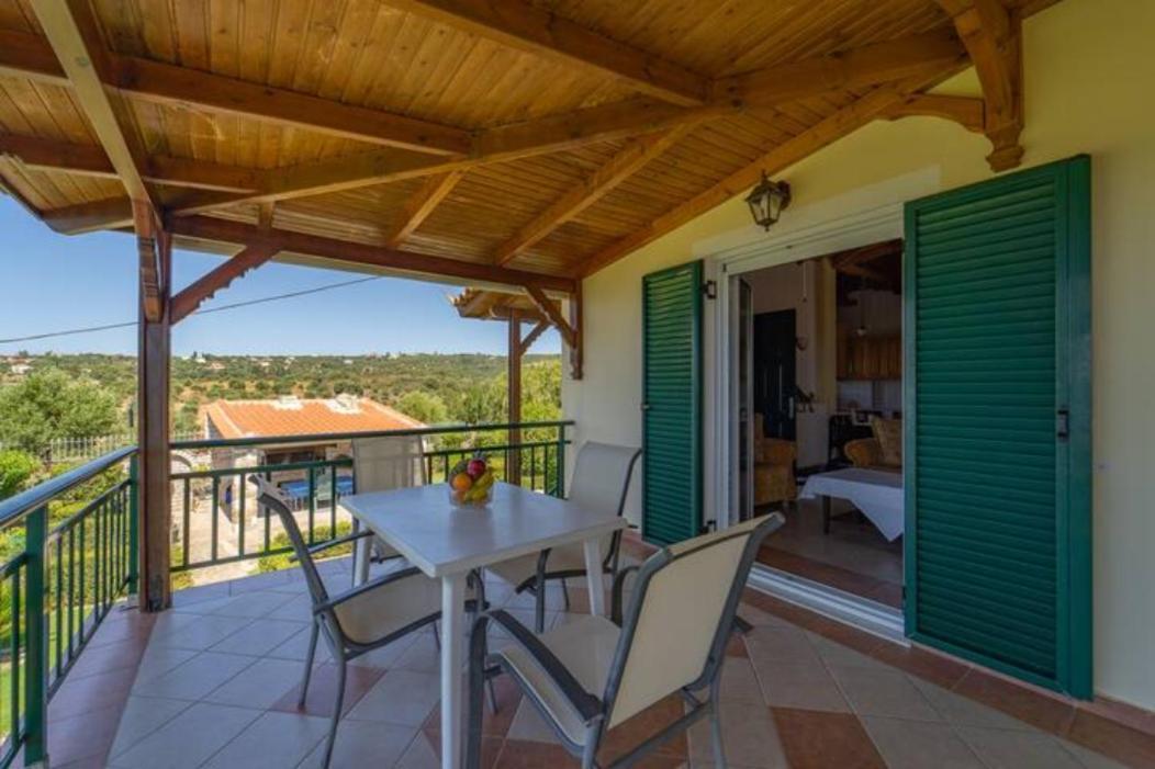 Donatos Apartment Finikounta Luaran gambar