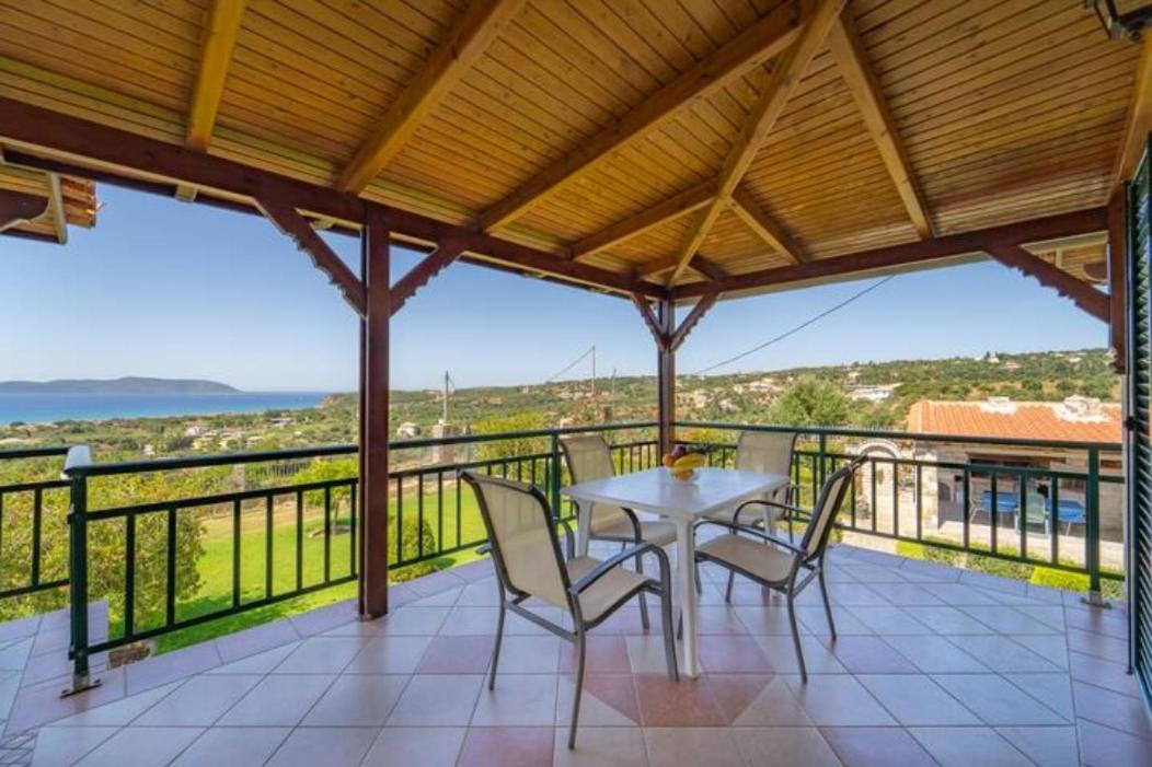 Donatos Apartment Finikounta Luaran gambar