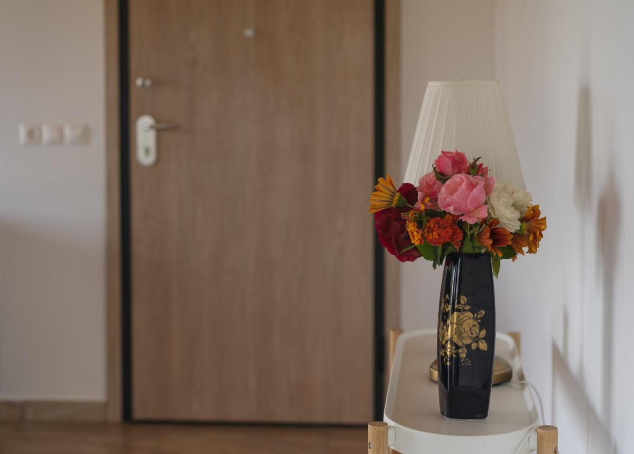 Donatos Apartment Finikounta Luaran gambar