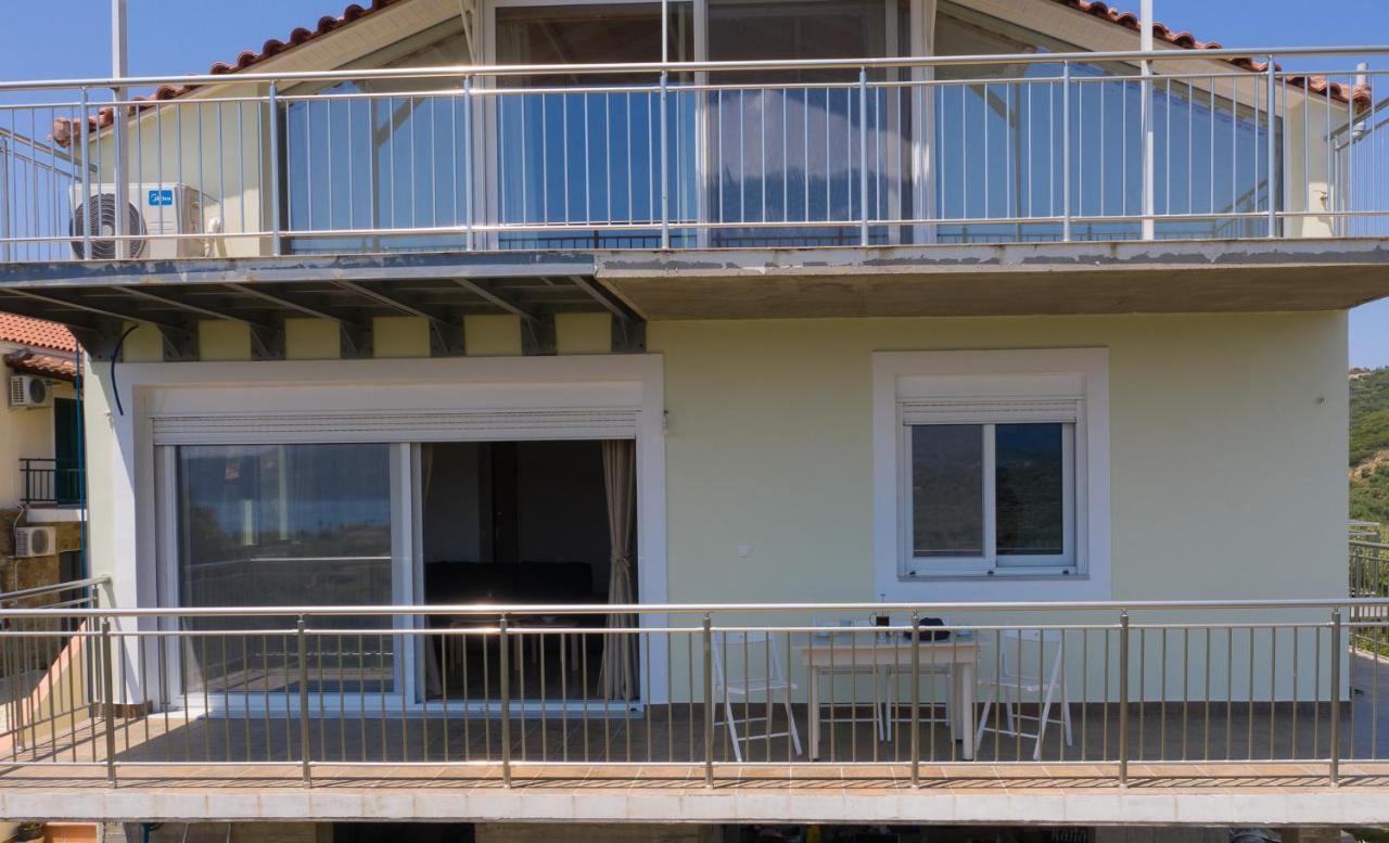 Donatos Apartment Finikounta Luaran gambar