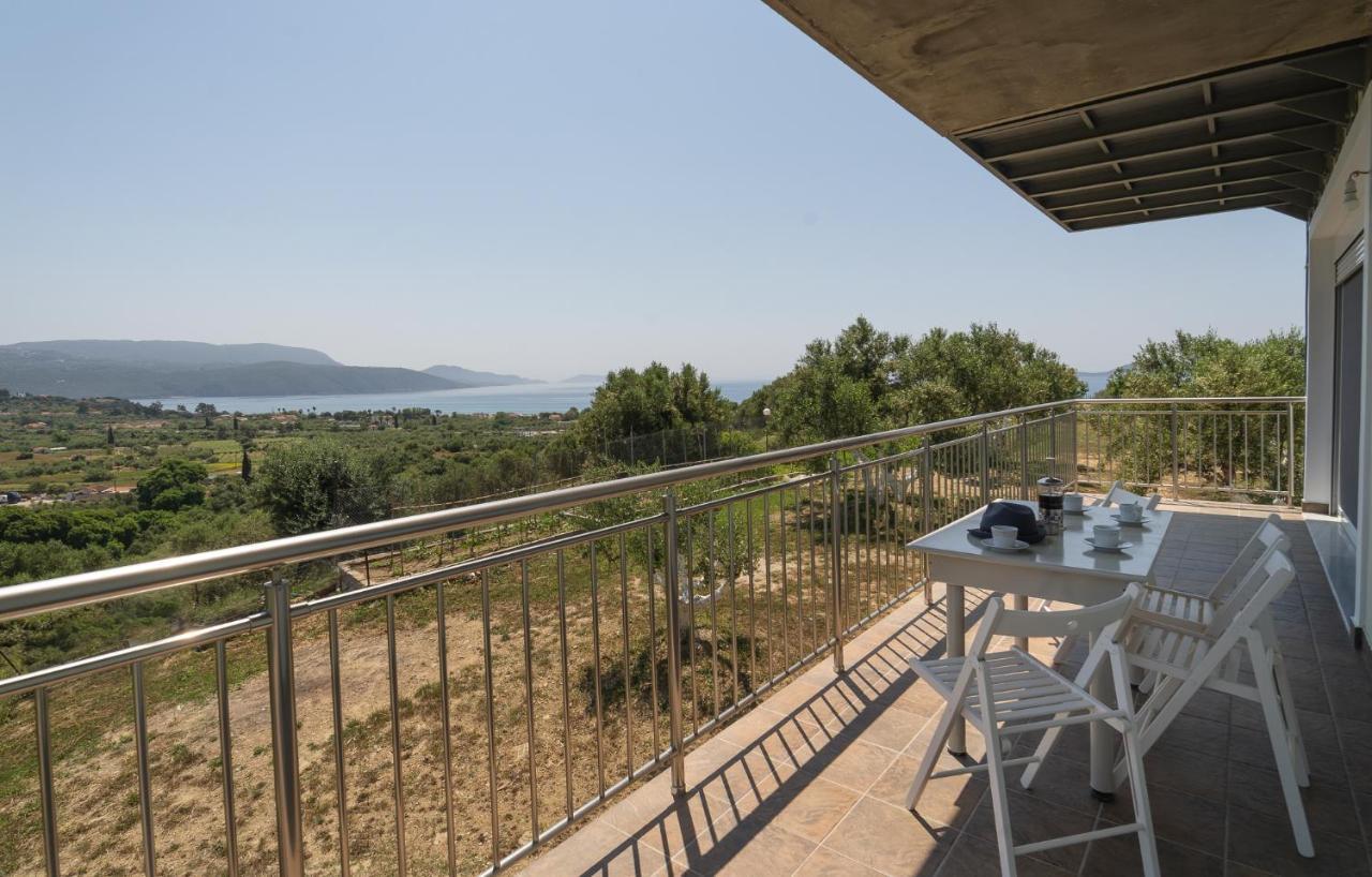 Donatos Apartment Finikounta Luaran gambar